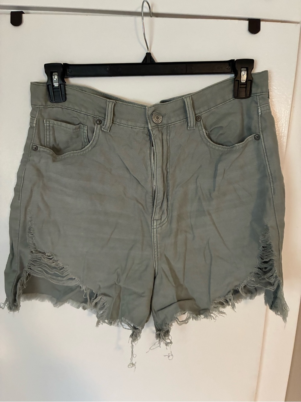 American Eagle Outfitters Olive Green High-Rise Denim Shorts - Picture 2 of 4